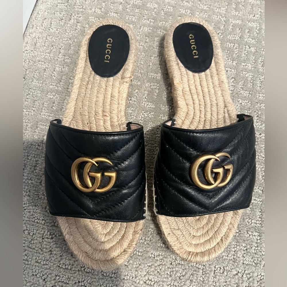 Gucci Marmont Black Leather Slides